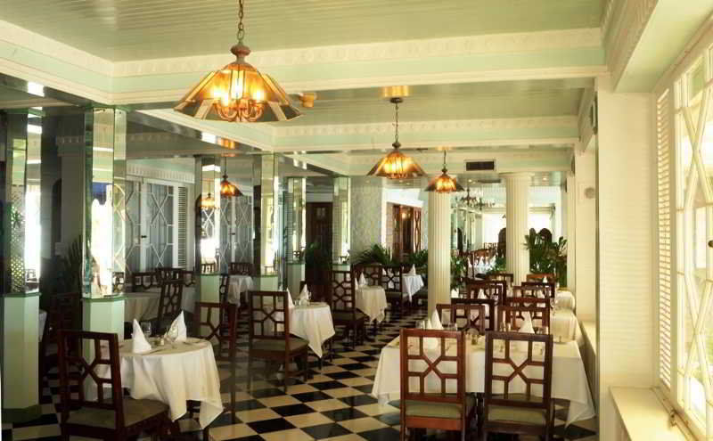 Inn At Shaw Park Gardens & Waterfalls オーチョ・リオス エクステリア 写真
